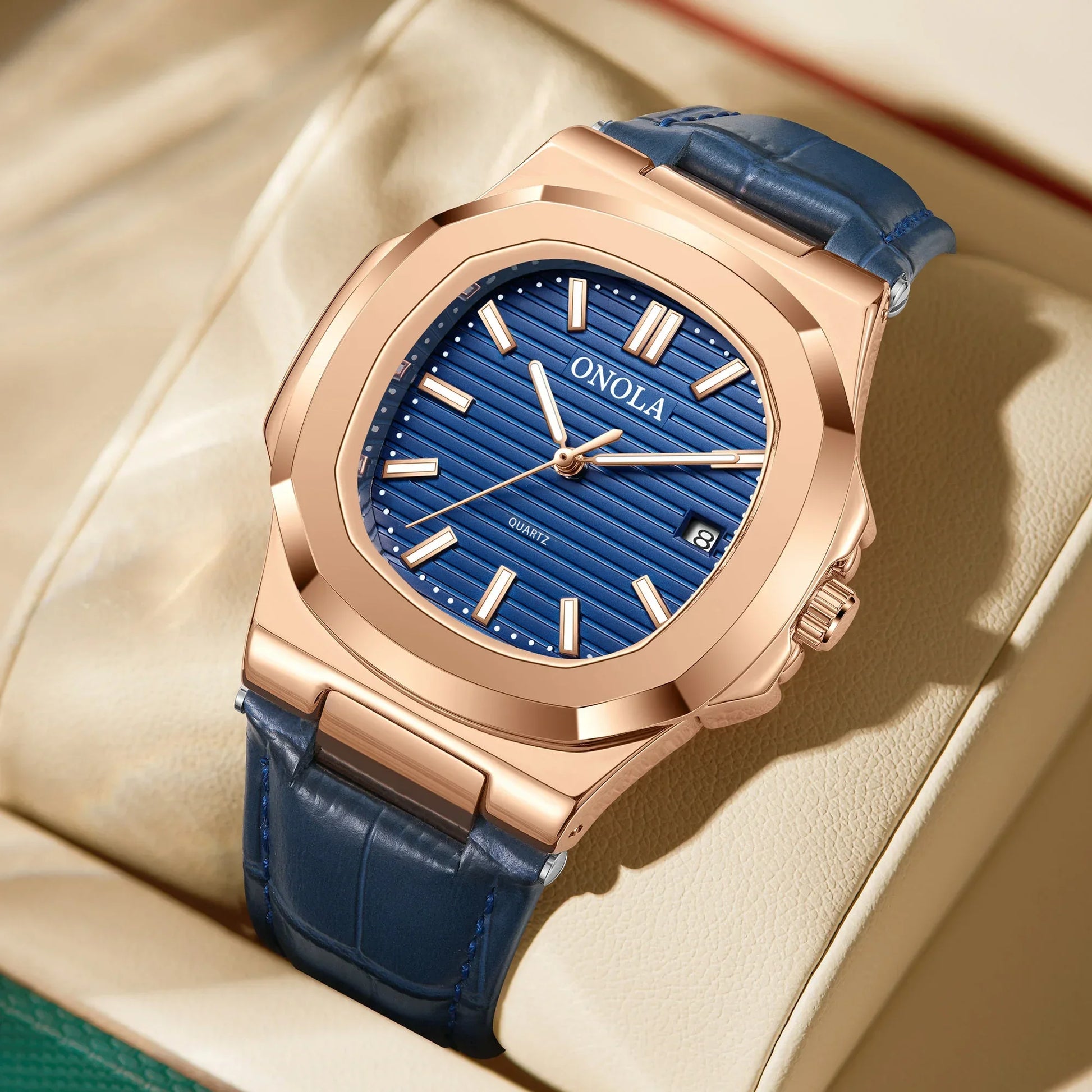 Leather Luxury Quartz Watch — Understated Sophistication in Motion